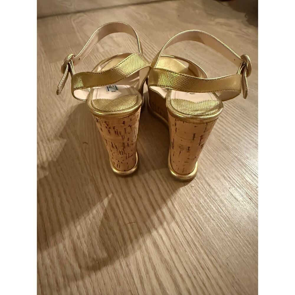 Prada Gold Saffiano Leather Wedges – Excellent Condition 37.5 - Picture 5 of 14